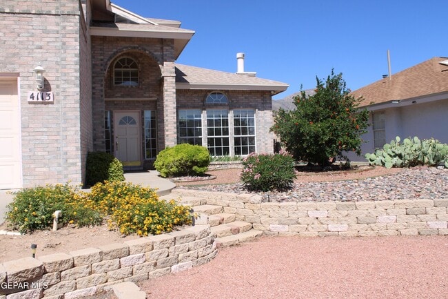 Building Photo - 4113 Loma Rosada Dr