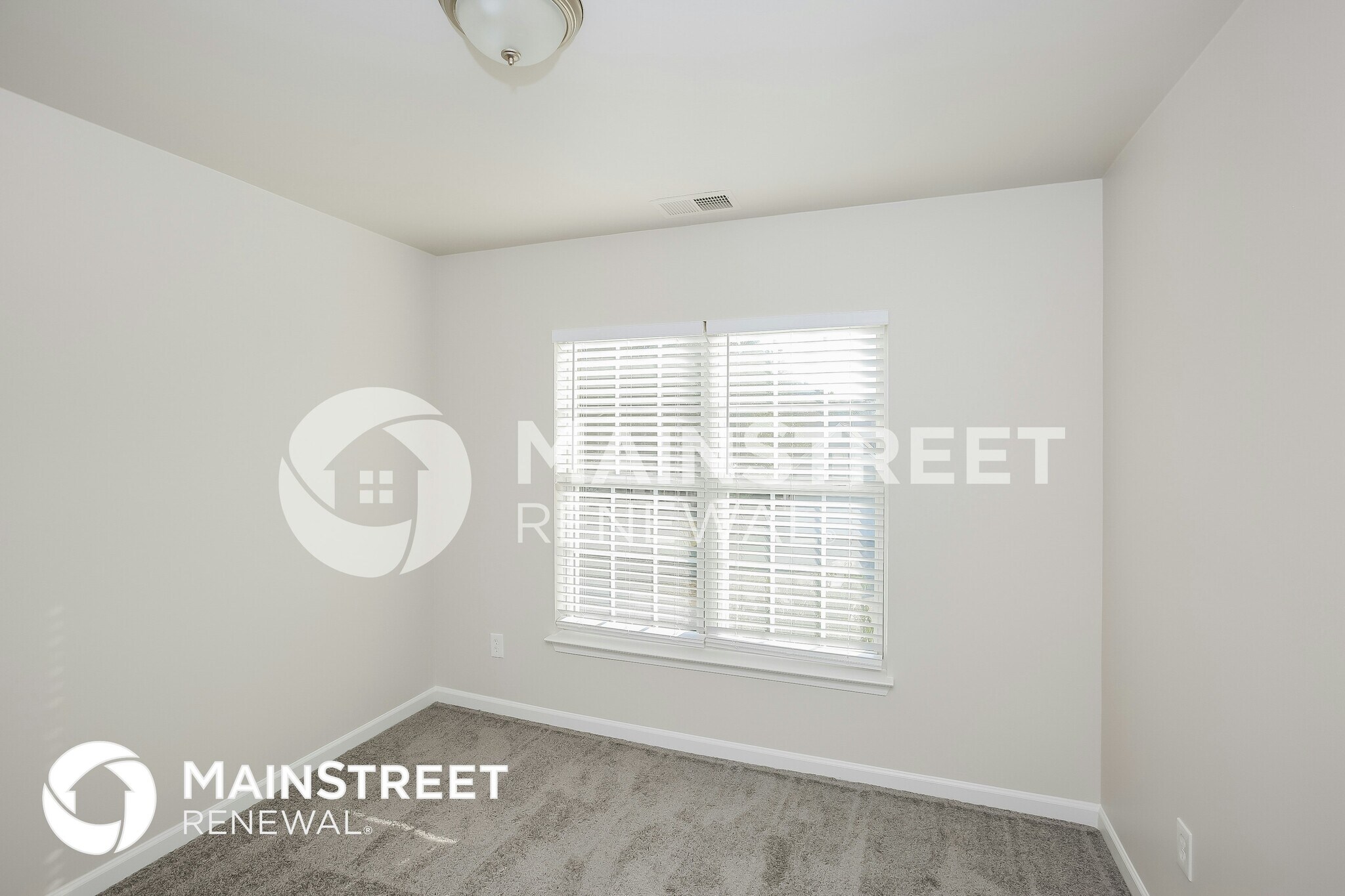 Building Photo - 3744 Sipes Ln
