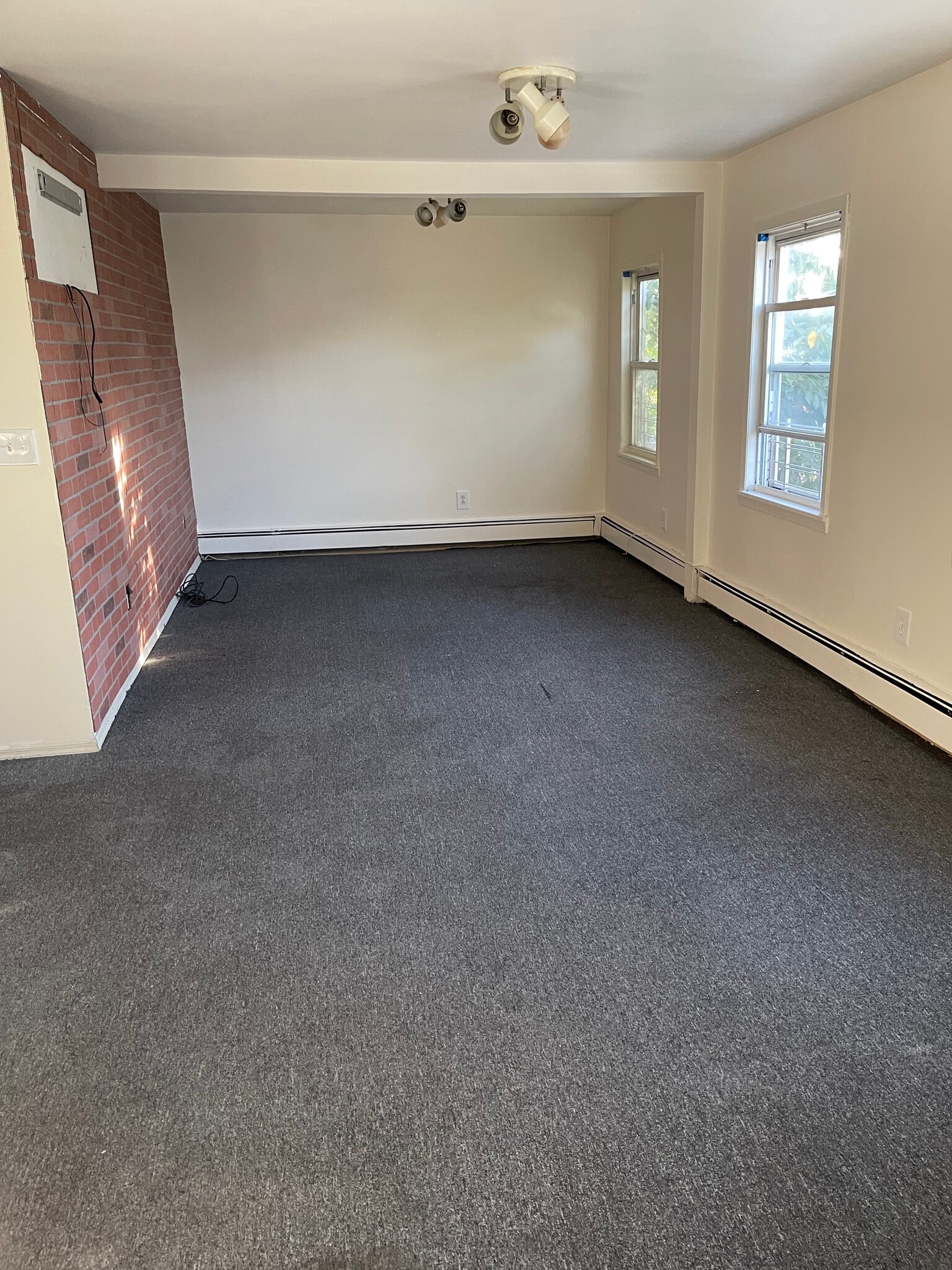 Building Photo - 34 Avenue A