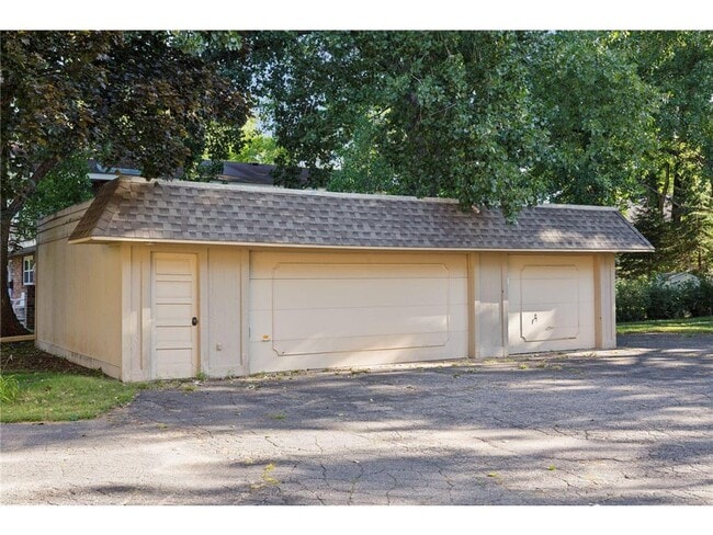 Building Photo - 7207 Heatherton Cir