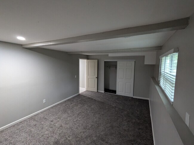 Building Photo - 9178 W 78th Terrace