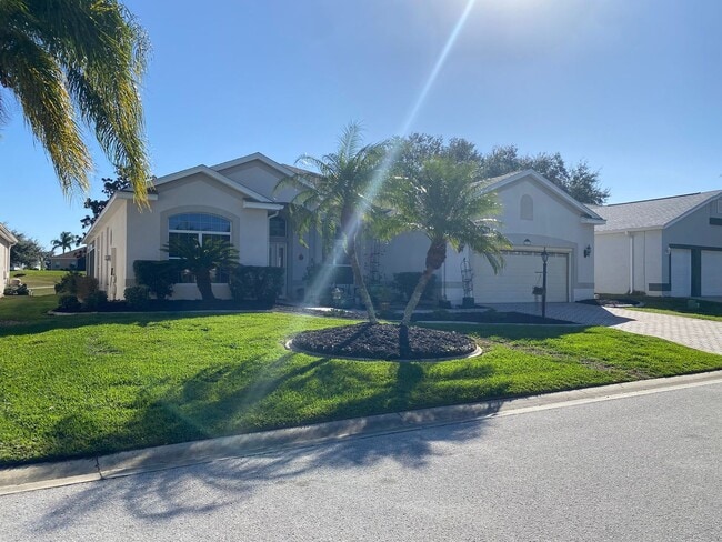 Building Photo - Beautiful Short Term Seasonal Home In Plantation at Leesburg