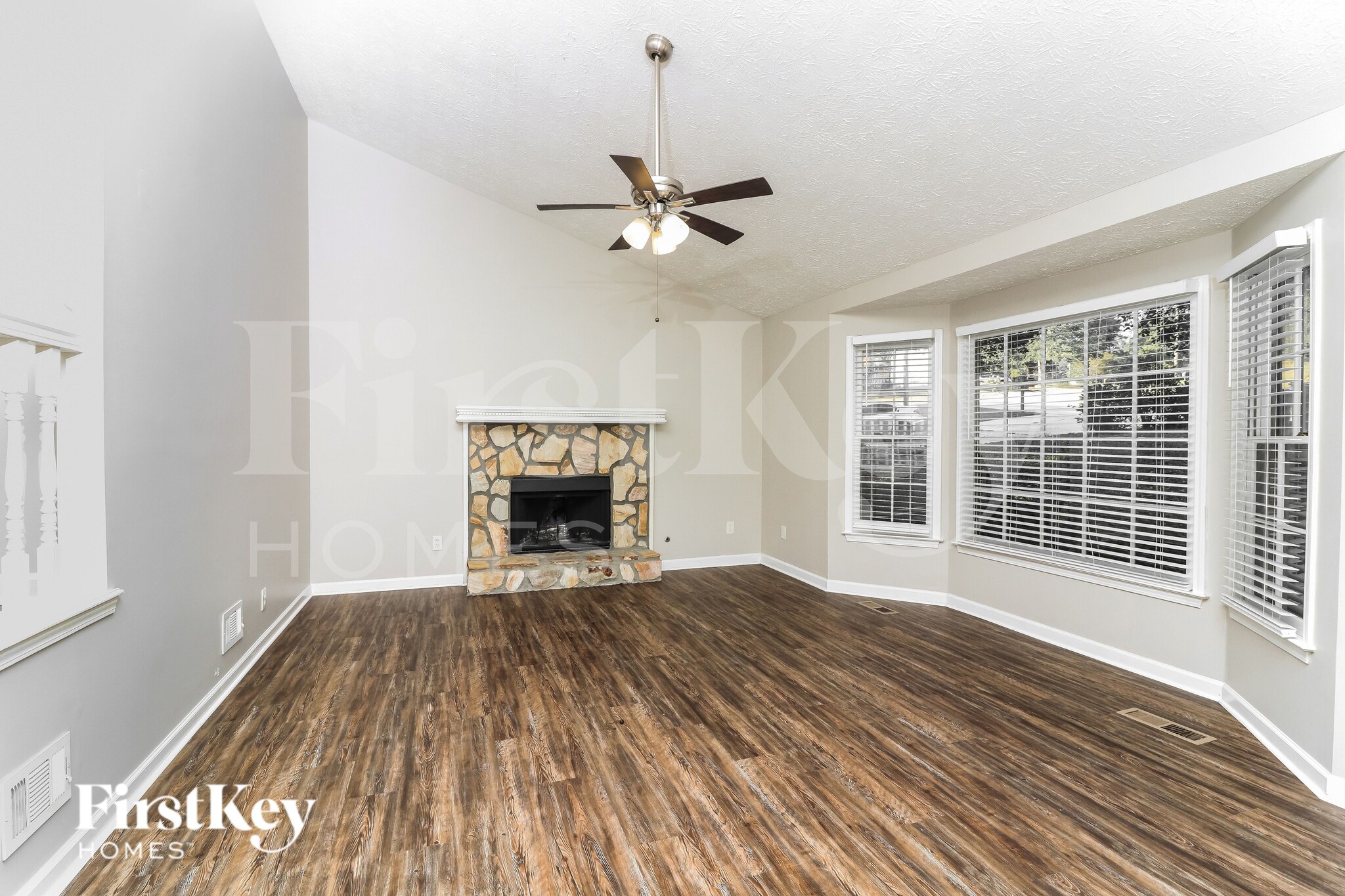 Building Photo - 256 Apple Jack Dr