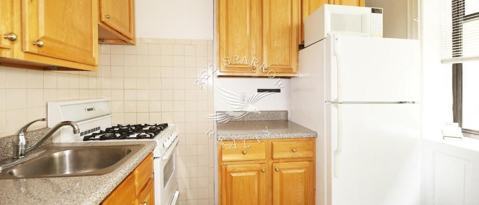 Building Photo - 153 E 92nd St