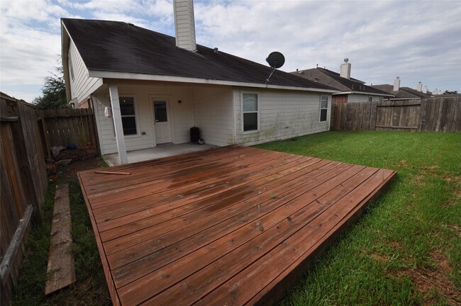 Building Photo - 21603 Kings Bend Dr