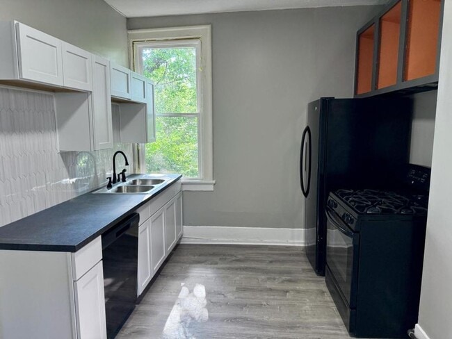 Building Photo - AUGUST 2026, UNIVERSITY OF CINCINNATI HOUSING