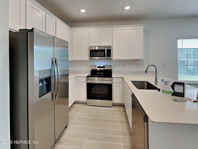 Building Photo - 2169 Windward Cay Ln