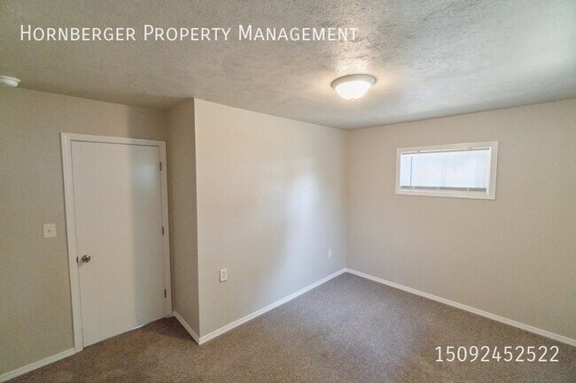 Building Photo - 4118 E Hastings Ave
