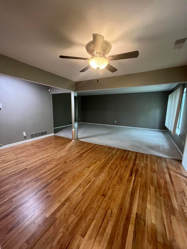 Building Photo - 22350 Lucerne Dr