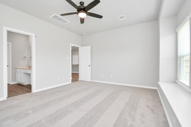 Building Photo - 4627 Aurora Glen Dr