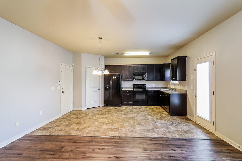 Building Photo - 494 Lobdale Falls Dr