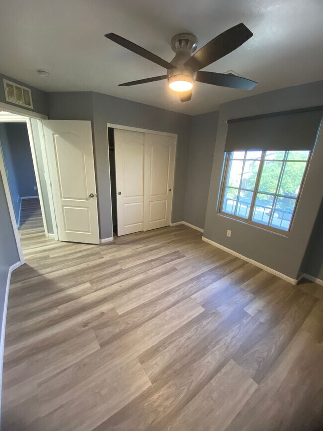 Building Photo - AMERICANA Property Mgmt - Beautiful 4 beds...