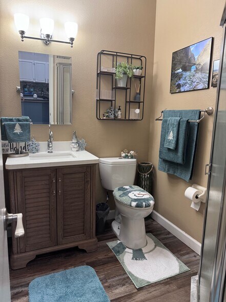 Building Photo - 8605 Otter Creek Ct