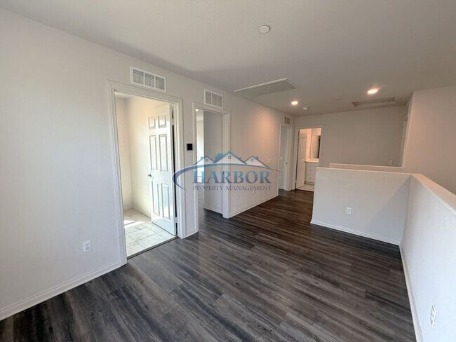 Building Photo - 11812 Vienna Ln