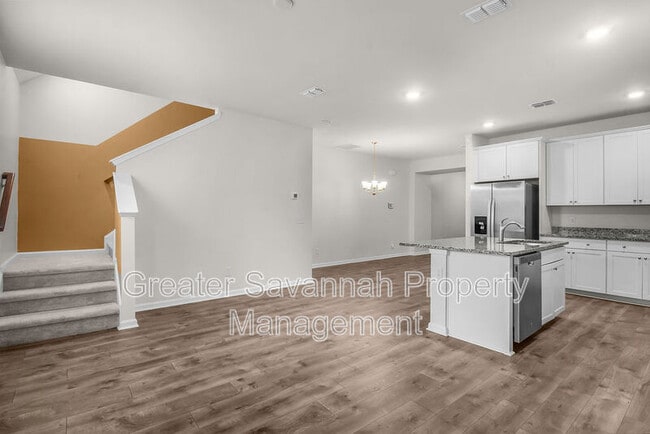 Building Photo - 137 Benelli Dr