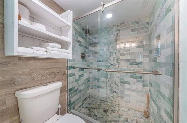 Building Photo - 6322 Palma Del Mar Blvd S