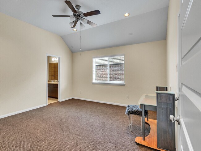 Building Photo - 10135 Cypress Path