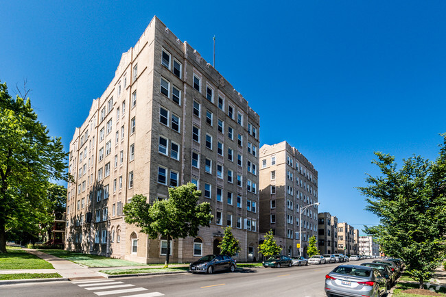 Building Photo - Washington Plaza