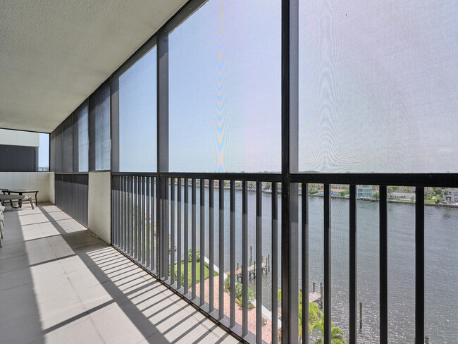 Building Photo - 3420 S Ocean Blvd