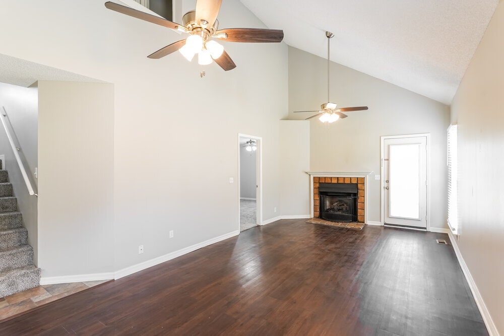 Building Photo - 2605 Paddle Wheel Dr