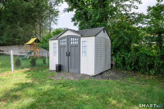 Building Photo - 164 Tanglewood Dr