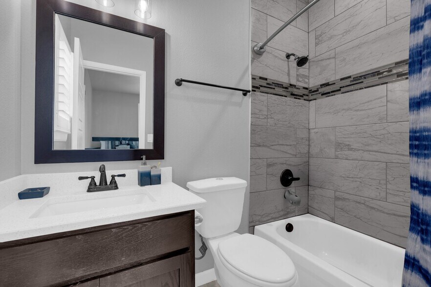 Building Photo - 2508 Mike Price Dr