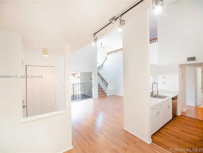 Building Photo - 10521 SW 157th Pl