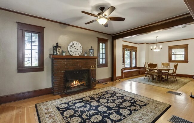Building Photo - Rare Home Near OSU Campus!