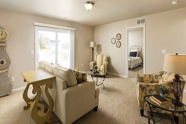 Building Photo - Newer Home at Great Value in Mattawan!