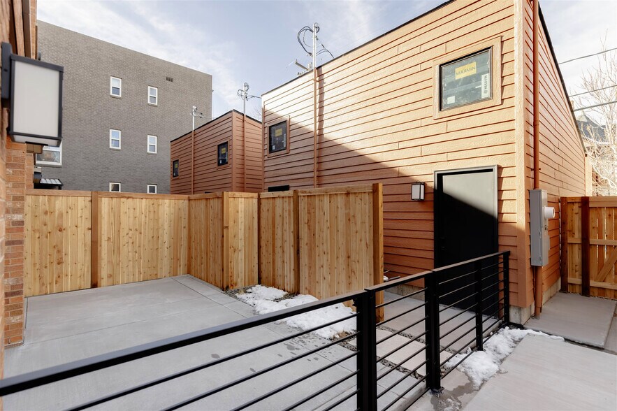 Building Photo - 1751 N Williams St