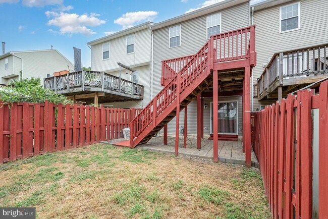 Building Photo - 409 Potomac Hills Dr