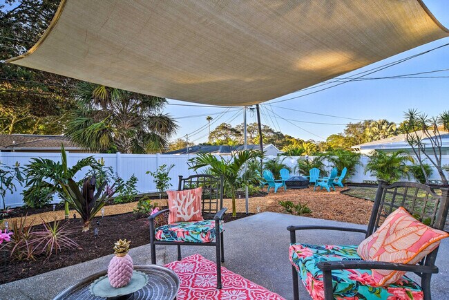 Building Photo - 11548 62nd Ave N