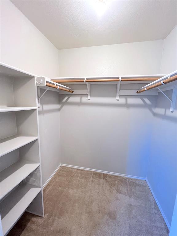 Building Photo - 102 Wren Cove