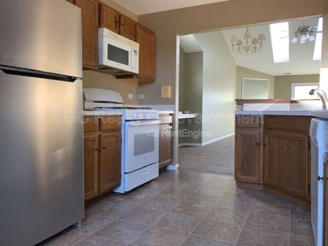 Building Photo - 632 Chelsea Ct