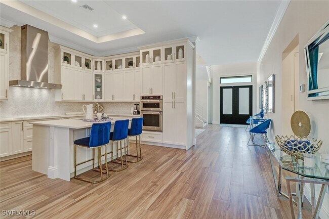 Building Photo - 2875 Coco Lakes Dr