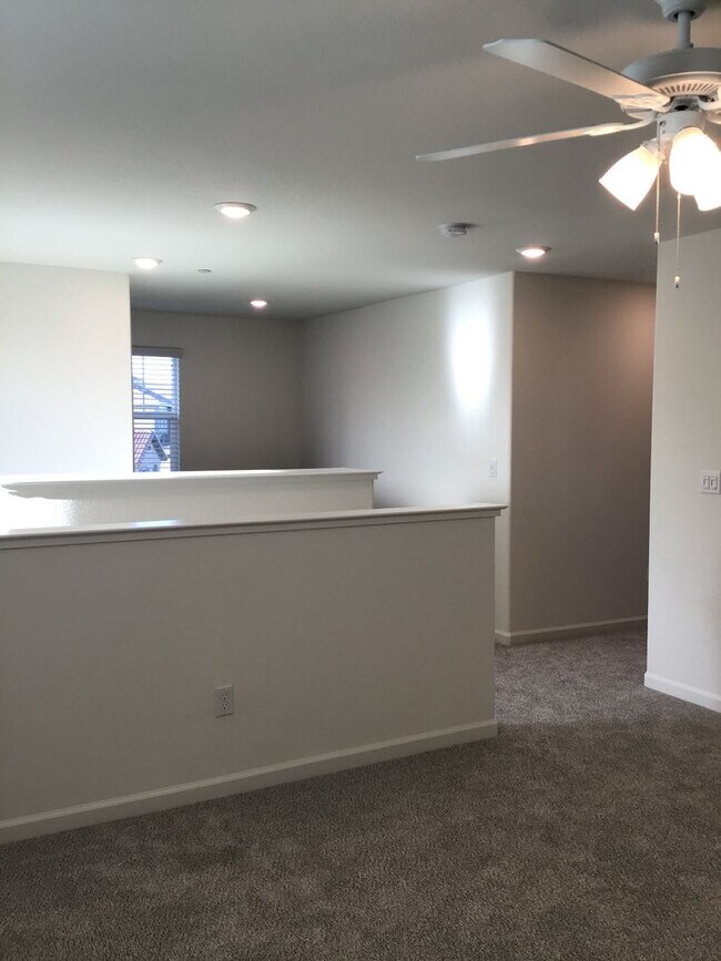 Building Photo - 7105 Encore Way
