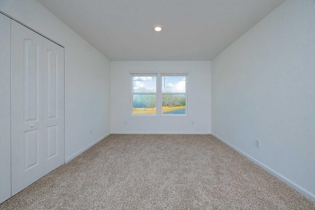 Building Photo - 951 Orellana Rd