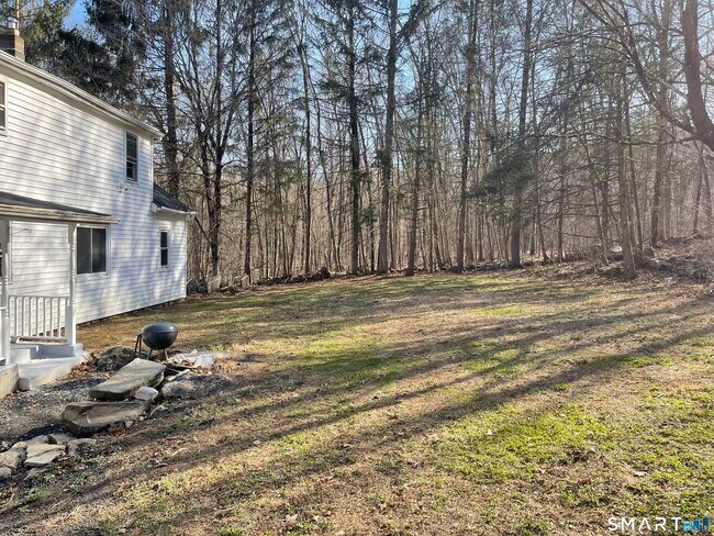 Building Photo - 37 Long Meadow Rd