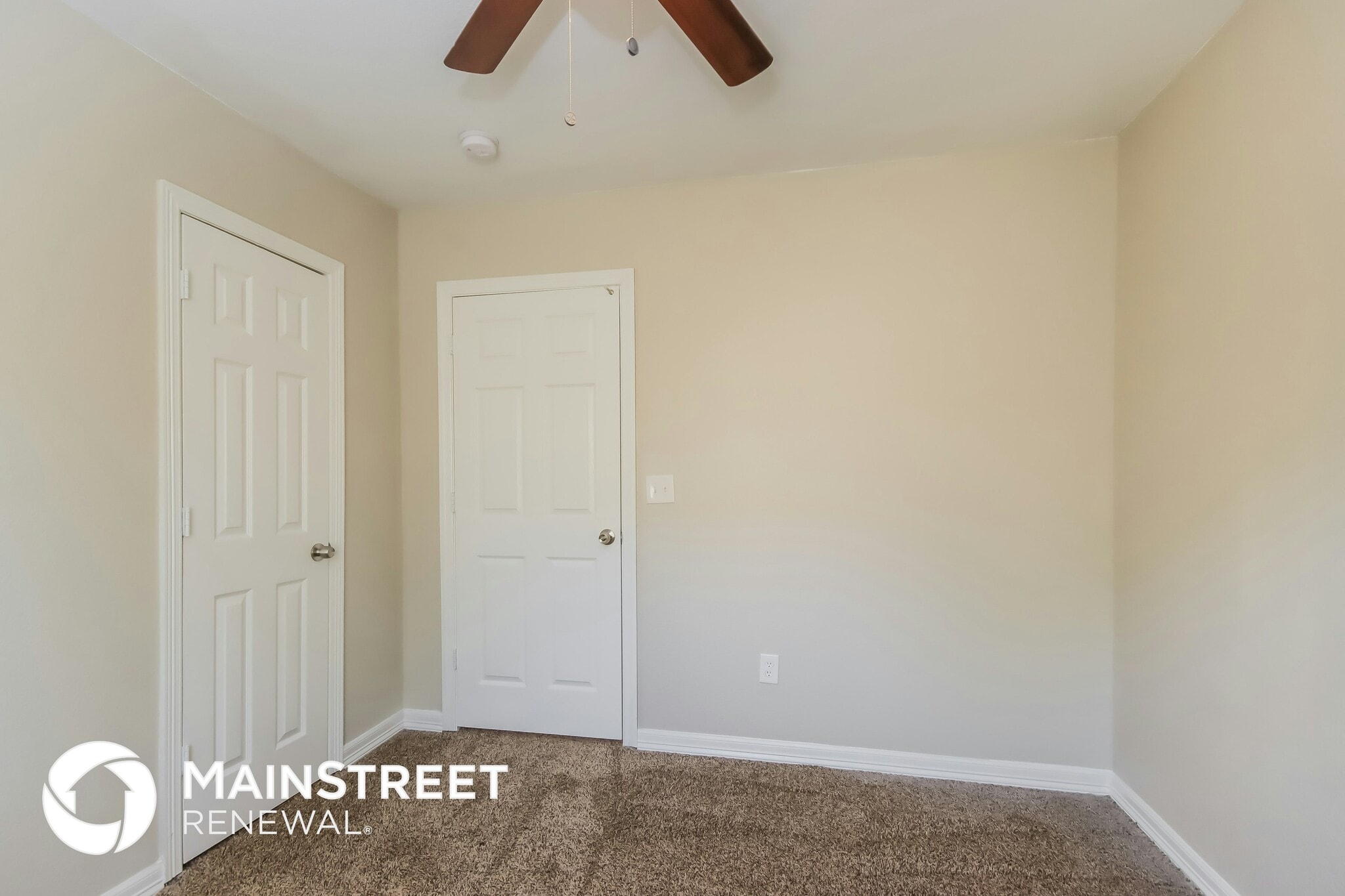 Building Photo - 8006 Lynette St