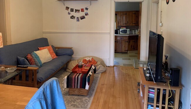 Building Photo - 446 Summit Ave