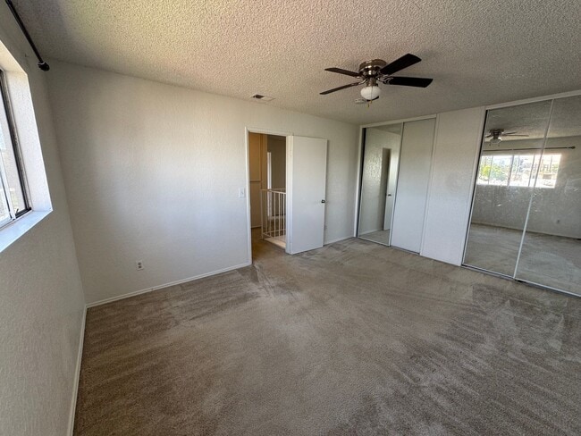 Building Photo - 2 Bedroom Townhouse in El Cajon
