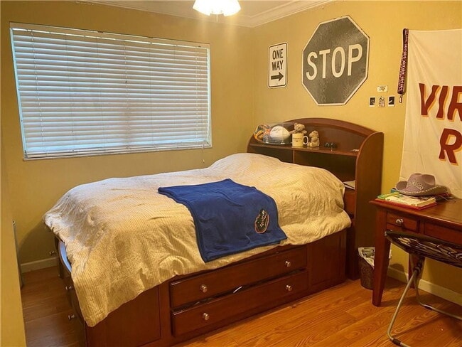 Building Photo - 5033 SW 121st Terrace