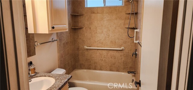 Building Photo - 212 Greentree Cir