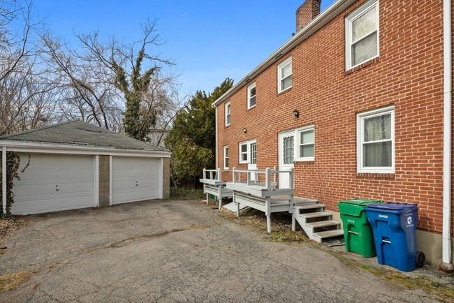 Building Photo - 18-20 Payne Rd