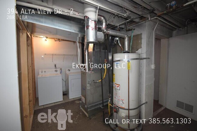 Building Photo - 394 Alta View Dr