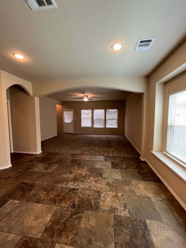 Building Photo - 4326 Stanley Park