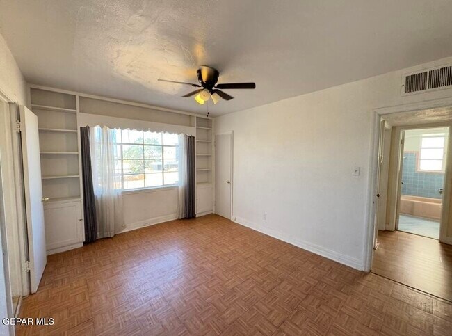 Building Photo - 1331 Cincinnati Ave