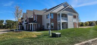 Building Photo - Bedroom, 1 Bathroom, Mid, Second Floor, Ap...