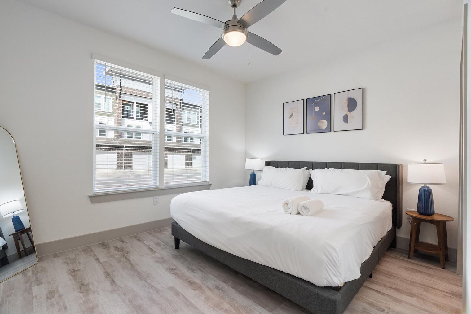 Building Photo - 12100 1/2 Ferrystone Glen Drive-SI ID1343257P