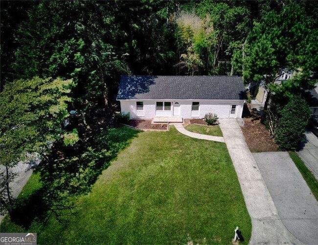 Building Photo - 3946 Green Oak Dr